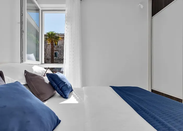 Luxury City Center Apartments