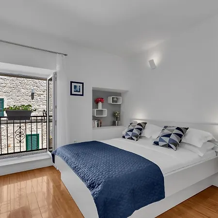 Luxury City Center Apartments Makarska Exterior photo