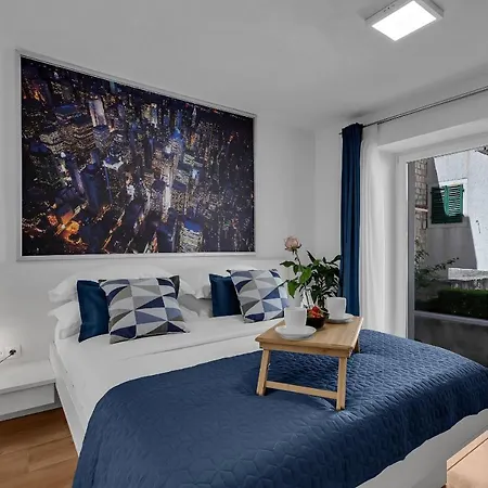 Luxury City Center Apartments Makarska Exterior photo