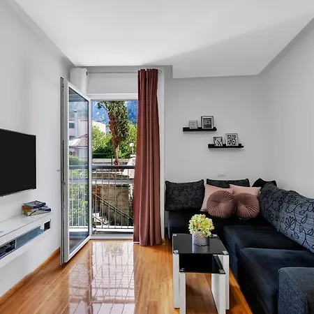 Luxury City Center Apartments Makarska Exterior photo