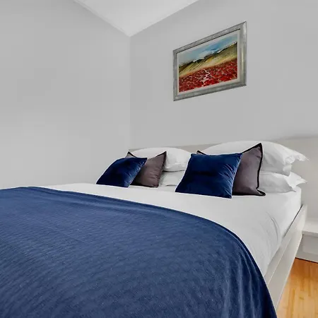 Luxury City Center Apartments Makarska Exterior photo
