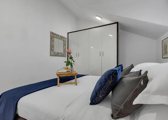 Luxury City Center Apartments