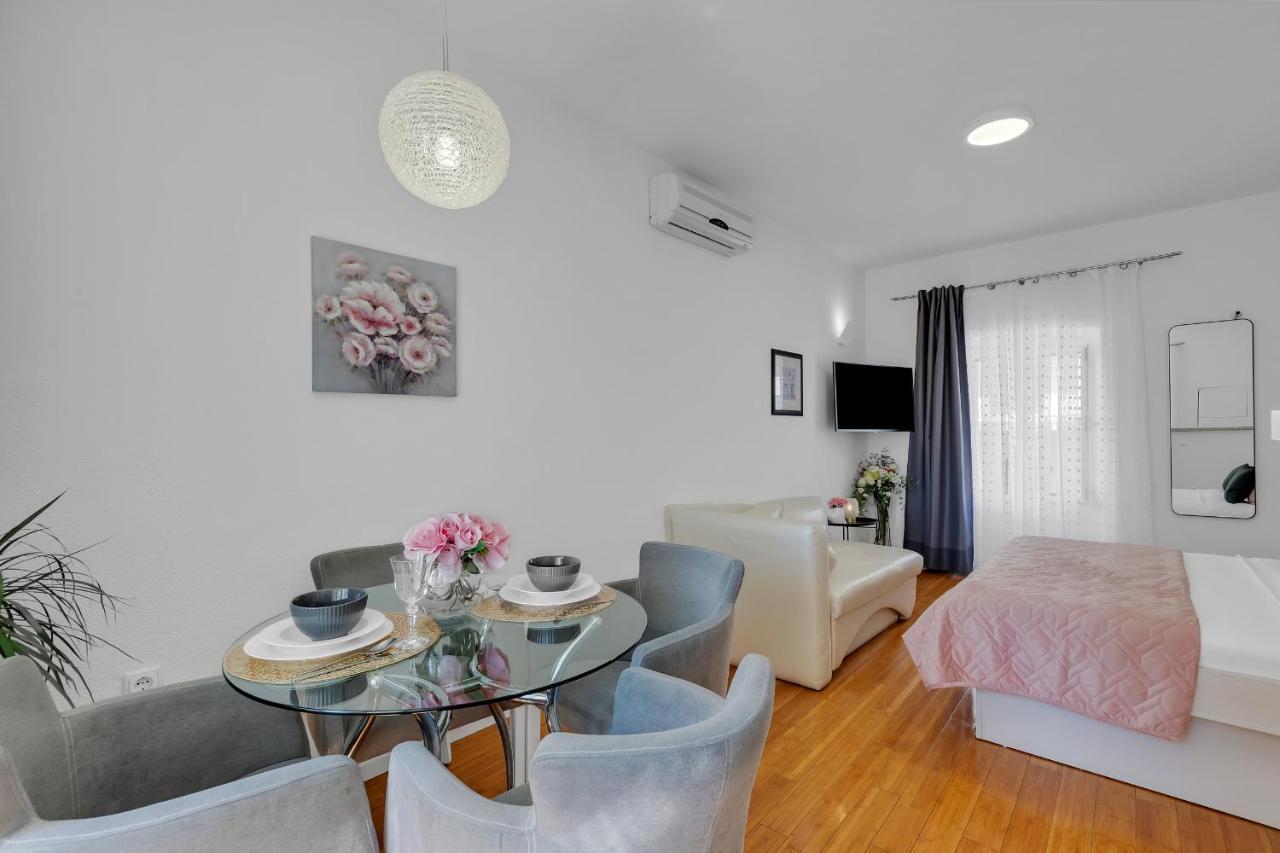 Luxury Center * Makarska