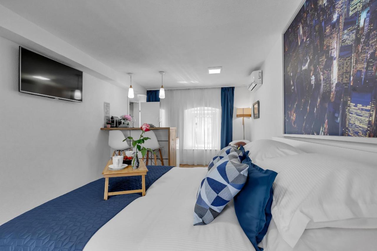 Luxury Center Makarska