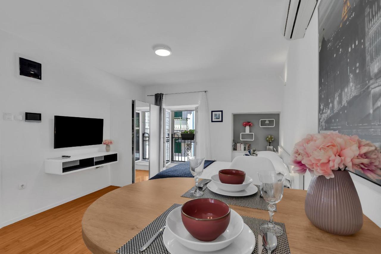 Luxury Center Apartment Makarska