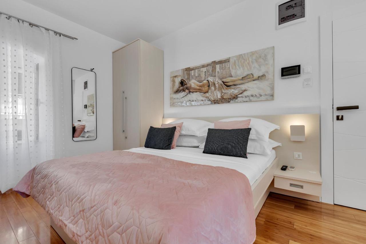 Apartment Luxury Center *
