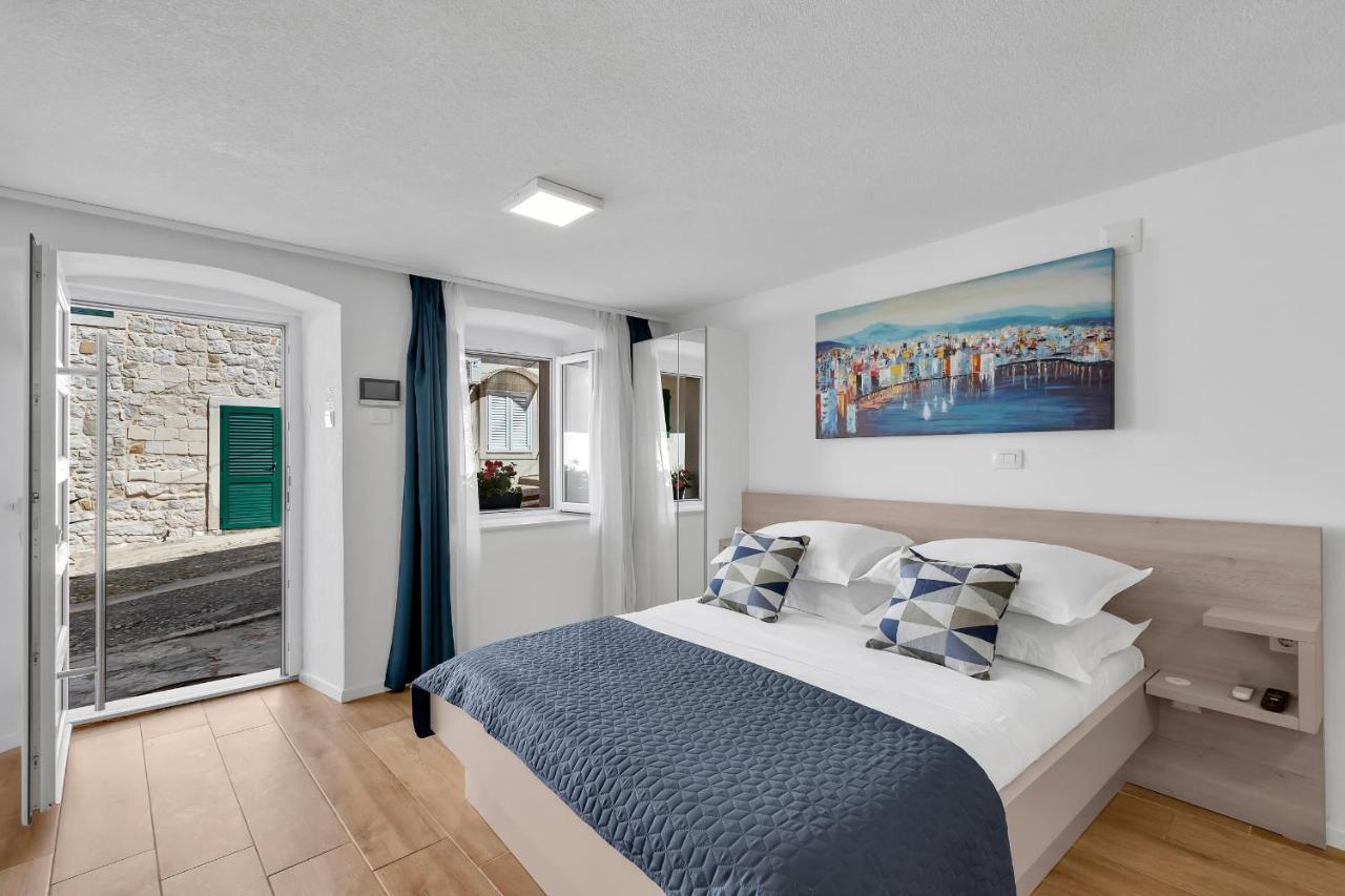 Luxury Center Apartment *